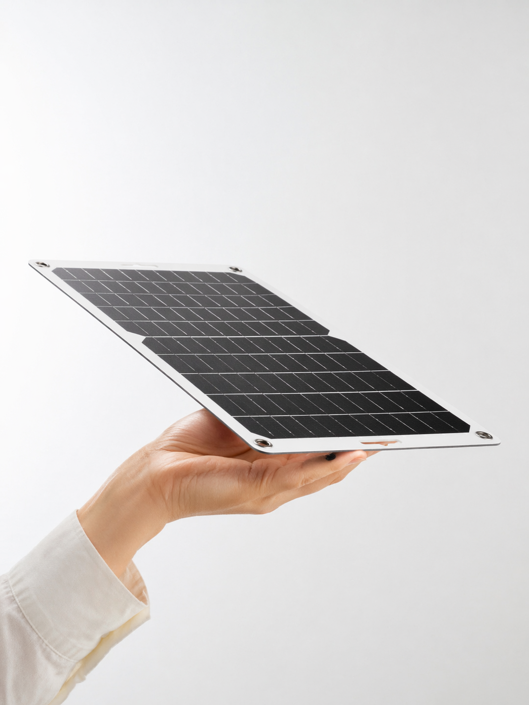 A4サイズの薄さ